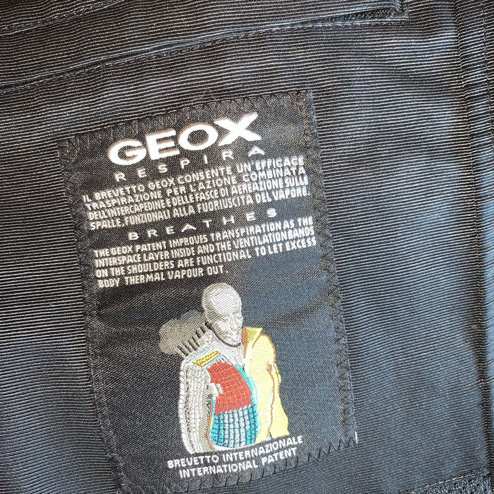 GEOX. Respira Breathable Jacket. Button front w/ wrap tie. Sz 8 - Picture 13 of 14
